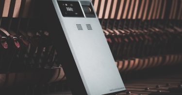 Le RU9 de Cayin un DAC portable révolutionnaire avec tubes !