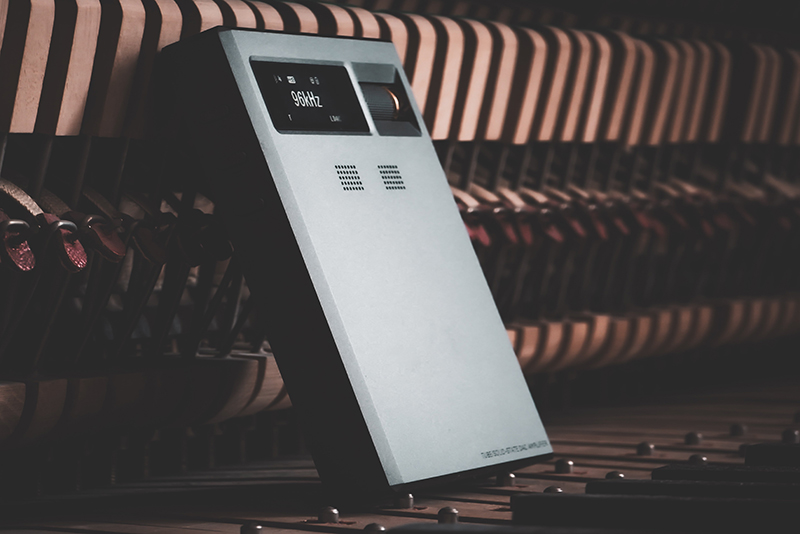Le RU9 de Cayin un DAC portable révolutionnaire avec tubes !
