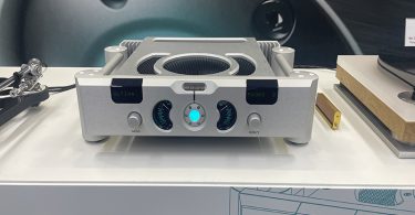 Préamplificateur Phono Ultima Phonostage de Chord Electronics et Platine dps 3 de Bauer Audio