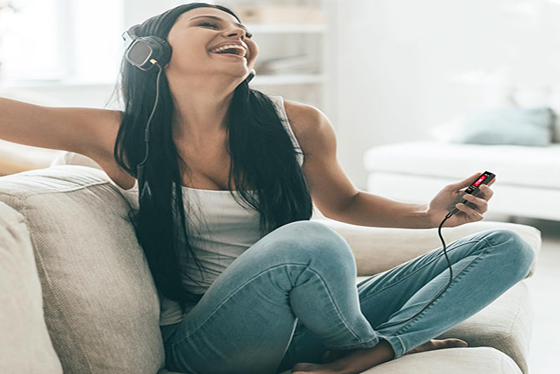 AGPTEK MP3 32Go Bluetooth 5.3 L'Excellence de la Connectivité Sans Filac