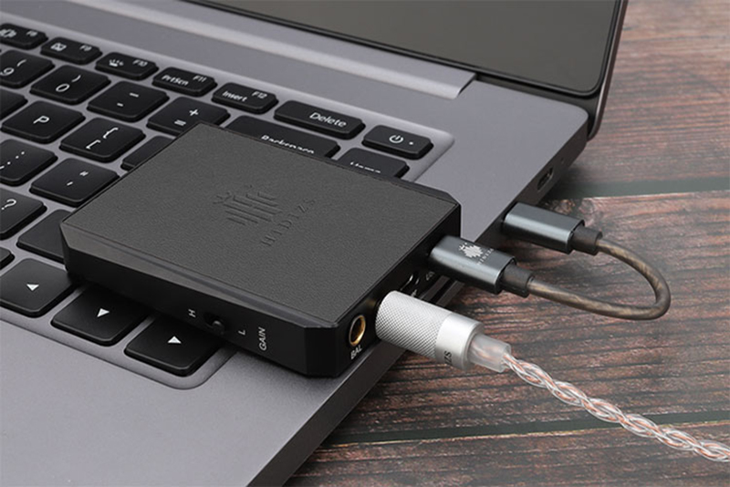 Test du Hidizs DH80S Le DACAMP Portable Équilibré qui Révolutionne l'Audio Mobile
