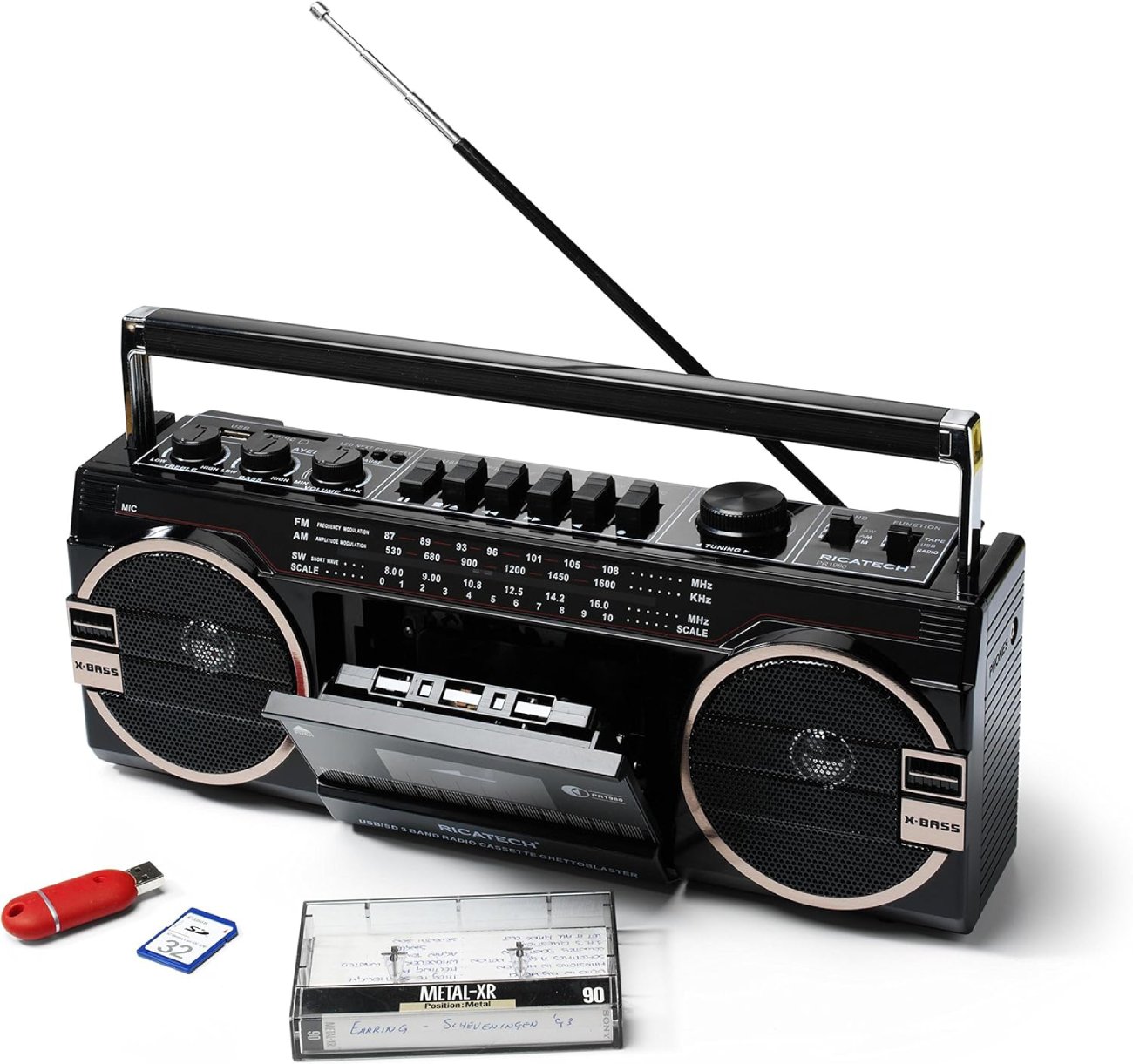 Présentation de la Radio Cassettes Ricatech PR 1980