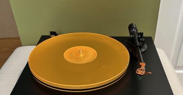 La Luna3 de Fosi Audio, en noir avec des touches orange