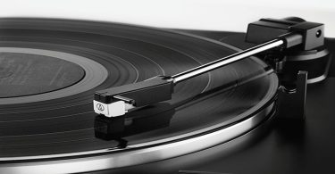 Test Complet Audio-Technica AT-LP60XBT - La Platine Vinyle Bluetooth Automatique - de Référence