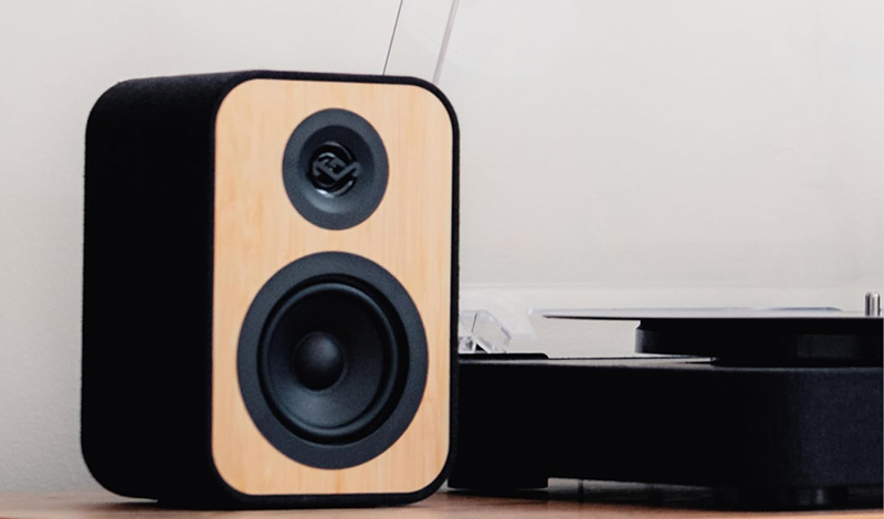 Test Complet Platine Vinyle Bluetooth House of Marley - Revolution avec Enceintes Bibliothèque 8W