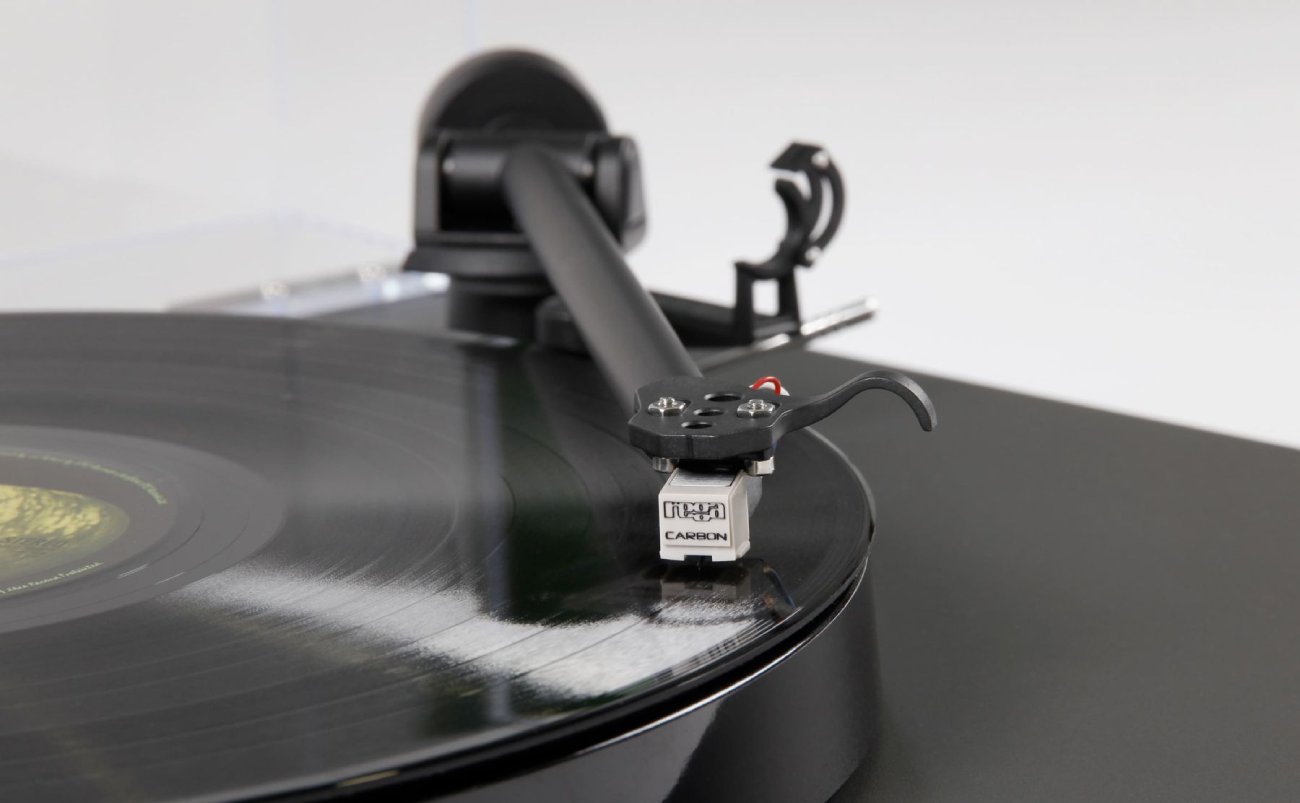 Avis sur la Platine Vinyle Rega Planar 1