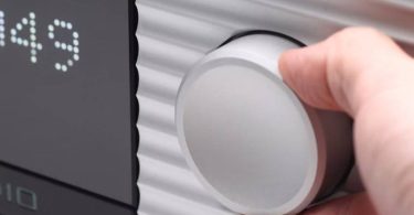 Kinki Studio x Vinshine Audio Dazzle Un Titan de 33kg et 300W pour Dompter Toutes les Enceintes