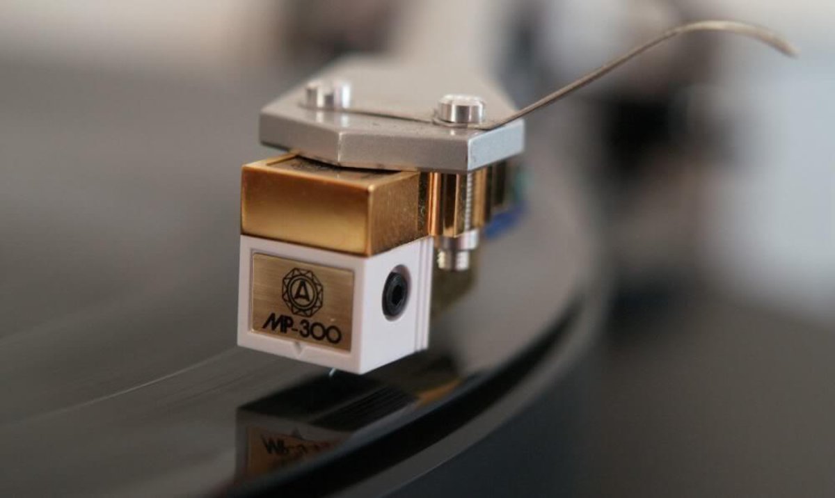 Test COMPLET de la Cellule Phono Nagaoka MP-300 - Comparaison avec la Concurrence