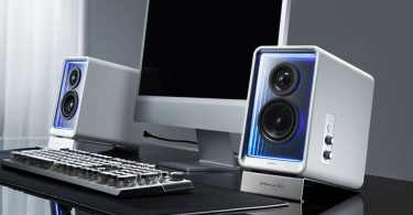 Enceintes Edifier QR65 pour bureau avec ports de recharge intégrés et rétroéclairage RGB