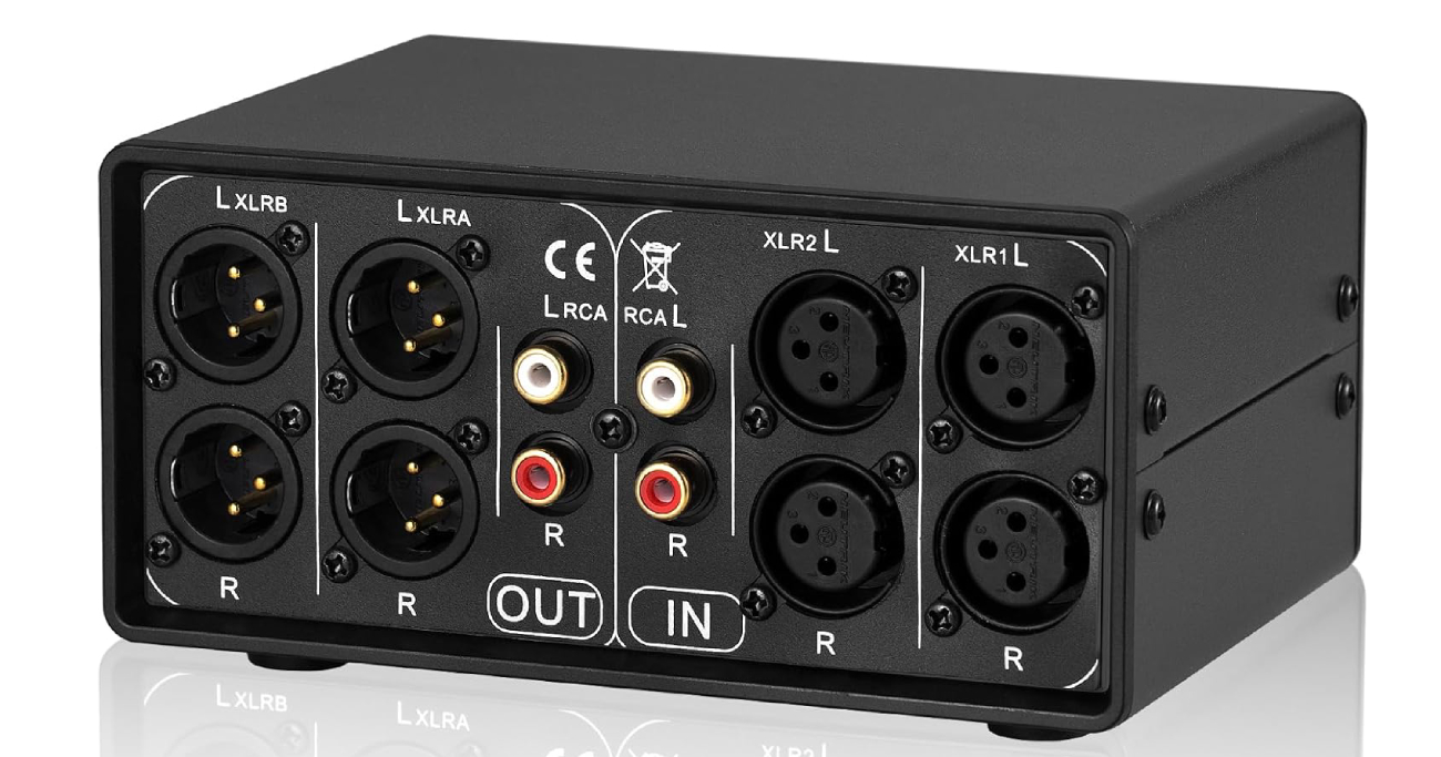 Face arrière du Nobsound Little Bear MC3 avec connecteurs XLR et RCA pour sélection audio entrée sortie