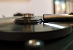 Machine à laver vinyle Okki Nokki ONE en fonctionnement