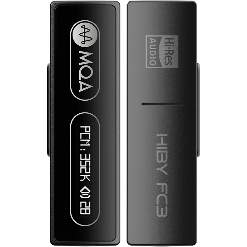 Le HiBy FC3 DAC dongle vu de face avec son écran OLED affichant des informations.