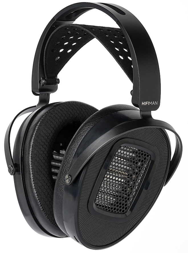 HIFIMAN Arya WiFi — vue de trois quarts, finition noire, grille Stealth Magnet et coussinets similicuir