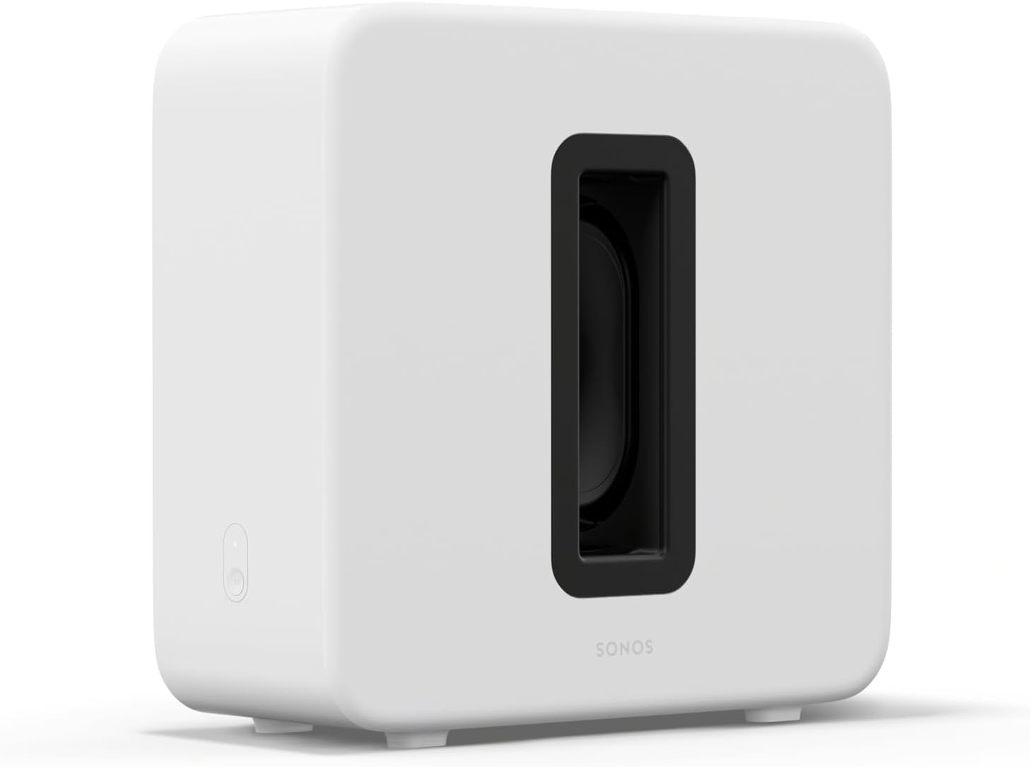 Caisson de basses Sonos Sub 4 en finition blanche sur fond blanc, vu de trois quarts, montrant la silhouette en sablier et l'évent acoustique central rectangulaire caractéristique, avec le logo Sonos en façade