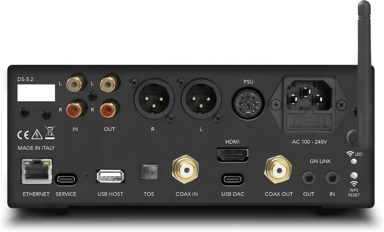 Panneau arrière du streamer DAC Gold Note DS-5.2 noir détaillant la connectique : entrée et sortie RCA analogiques L/R, sorties symétriques XLR R et L, connecteur PSU pour alimentation externe, embase secteur 100-240V, Ethernet RJ45, USB-C Service, USB-A Host, optique TOS, Coax In, HDMI, USB-C USB DAC, Coax Out, jacks GN Link Out et In, et antenne sans fil