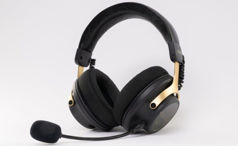 Casque gaming sans fil Moondrop GM-01 Pro noir avec arceau en alliage d'aluminium, fourches dorées, coussinets en tissu et micro perche amovible